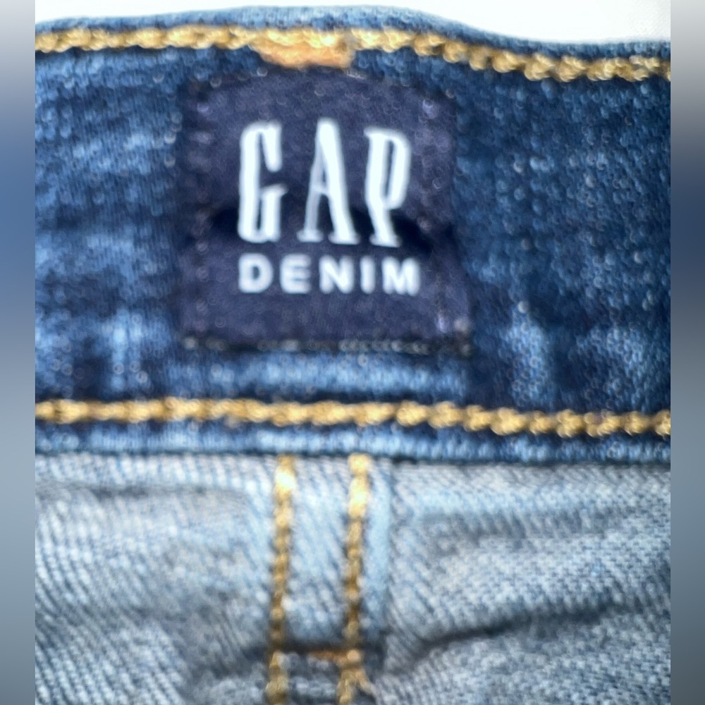 Gap Skinny Jeans - Picture 3 of 4